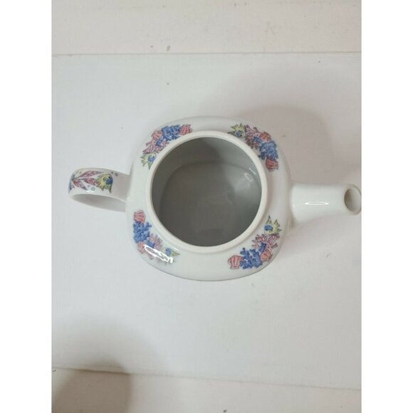 TAKAHASHI Fish Themed Teapot Hand Decorated 6×4 in - Picture 5 of 9